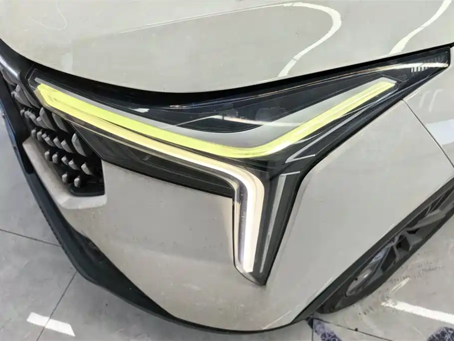 Besturn T55 奔腾T55 2022款 1.5 T 自动飞跃款