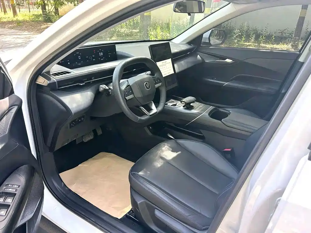 Eado 1.5 T GDI Auto Distinguished