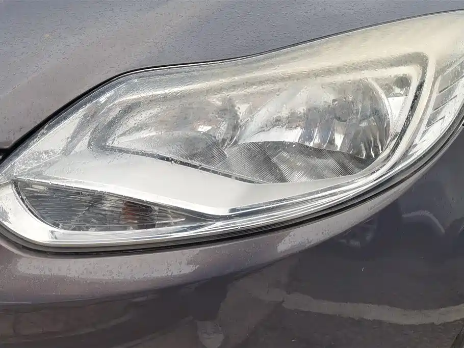 Focus Sedan 1.6 L Auto Style