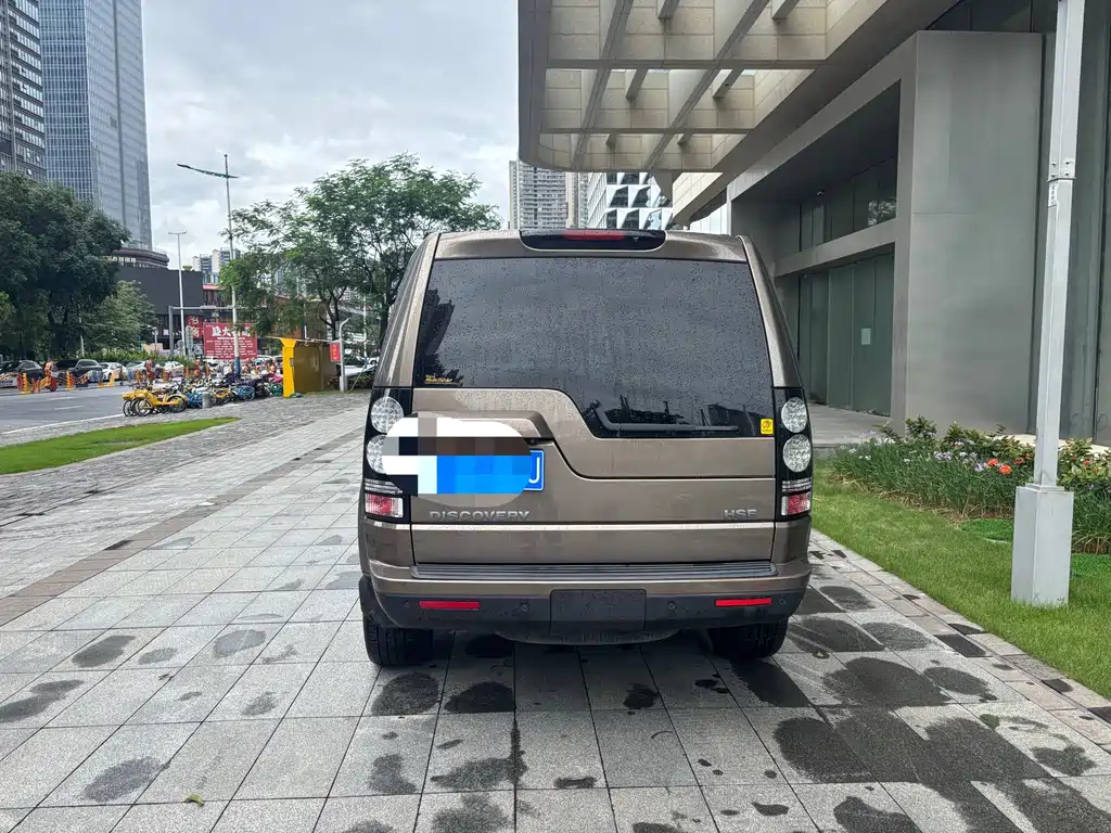 Discovery 3.0 SDV6 HSE Diesel