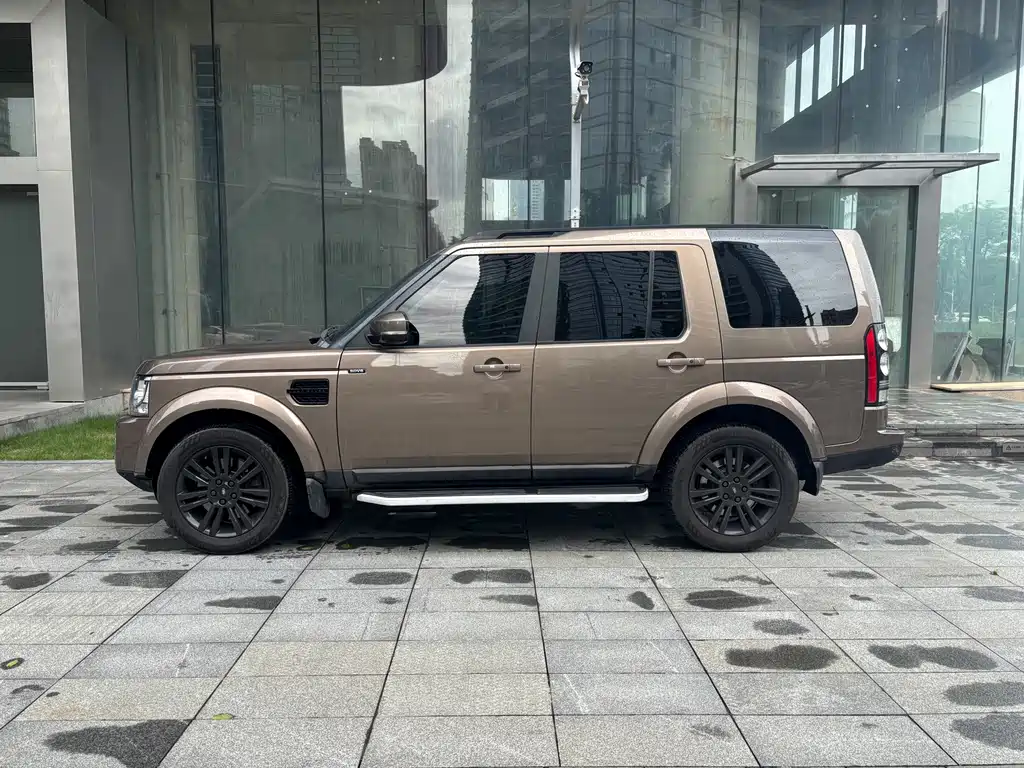 Discovery 3.0 SDV6 HSE Diesel