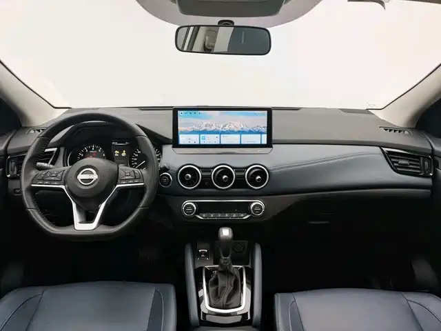 Qashqai Honor 2.0 L CVT XV+ Leading