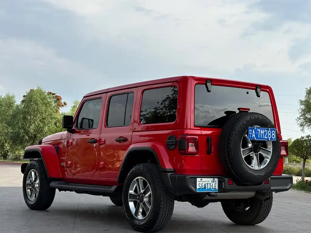 Wrangler 2.0 T Sahara 4-door