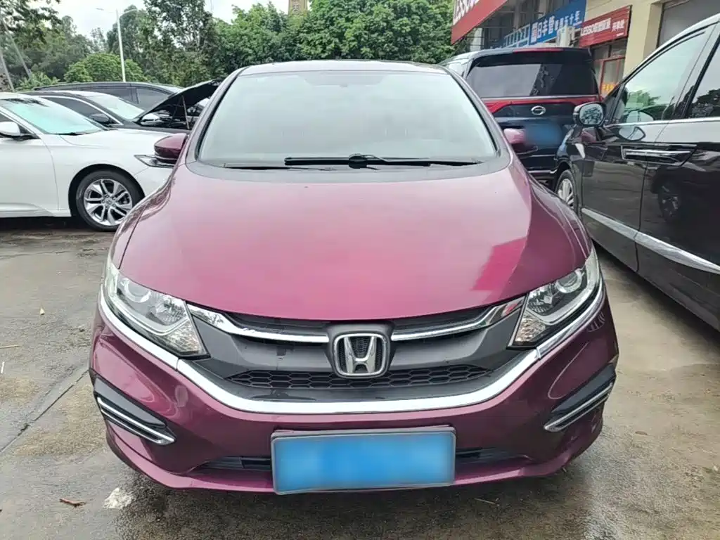 Jade 1.8 L Auto Comfort 5-seat