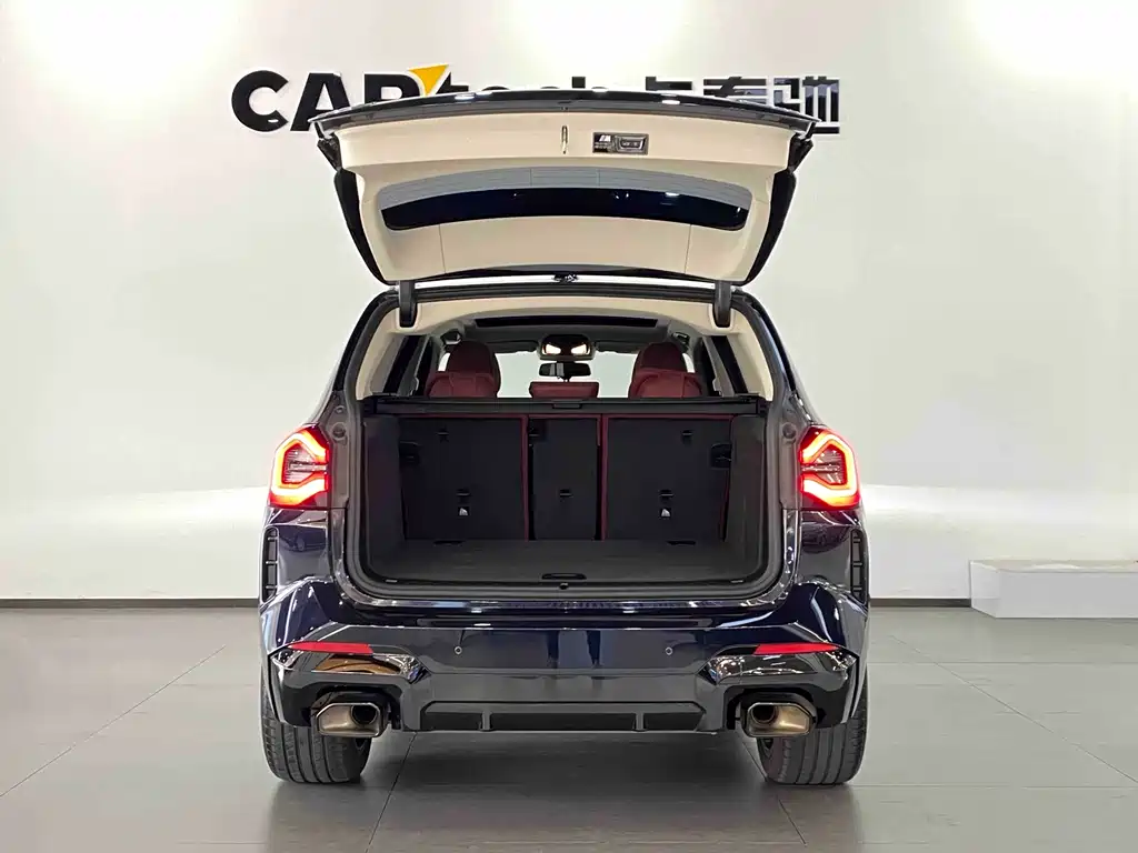BMW X3 xDrive30 i Leading M Night Package