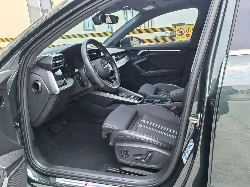 Audi A3 A3 L Limousine 35 TFSI Fashion Sport