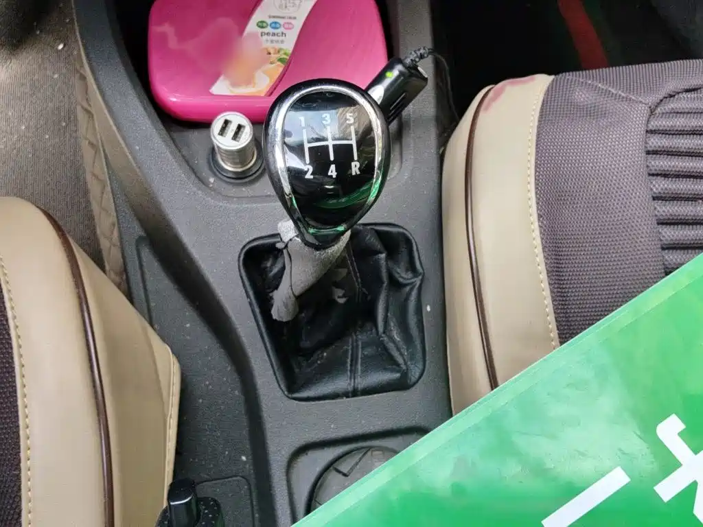 Wuling Hongguang 1.5 L S1 Standard CN-V