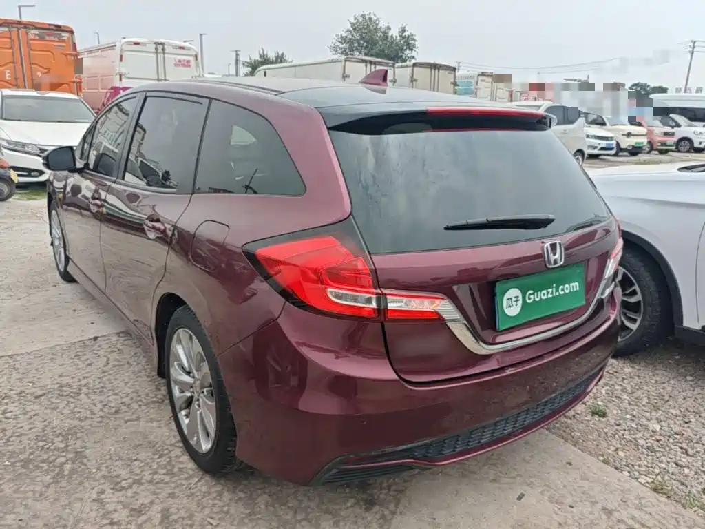 Jade 1.8 L Auto Comfort 5-seat
