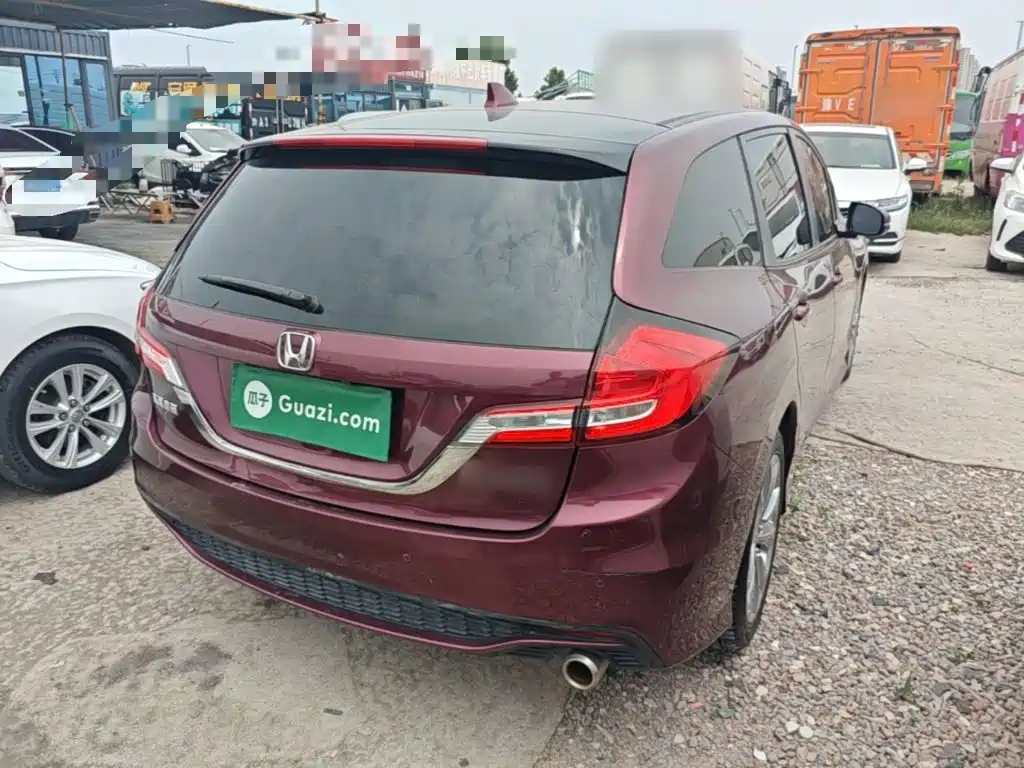 Jade 1.8 L Auto Comfort 5-seat