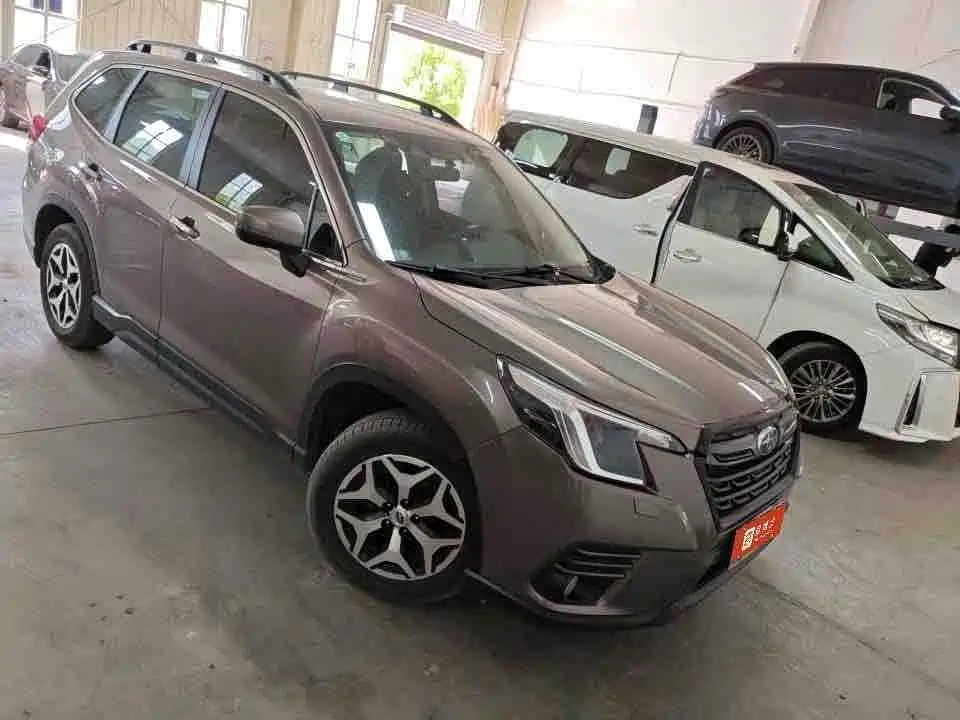Forester 2.0 i AWD Luxury EyeSight