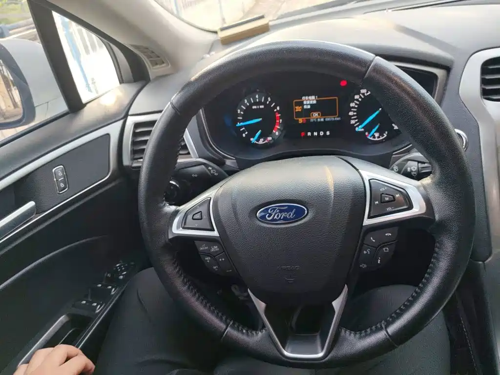 Mondeo EcoBoost 200 Fashion