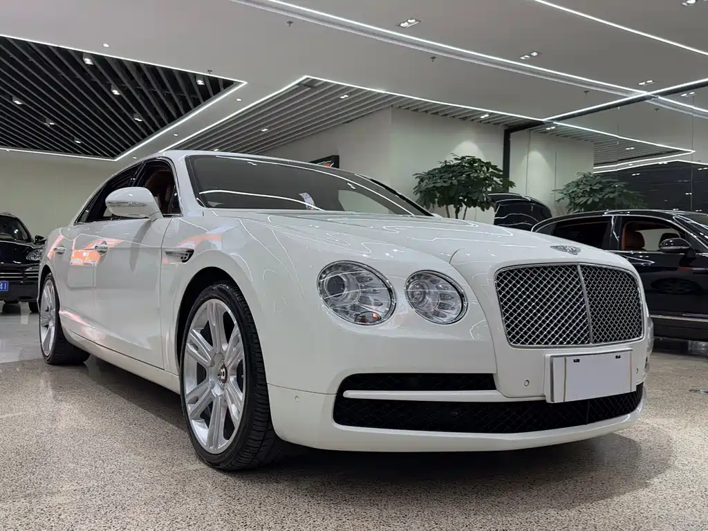 Flying Spur 4.0 T V8 Distinguished
