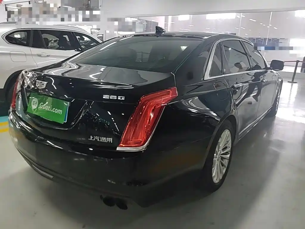 Cadillac CT6 28 T Fashion