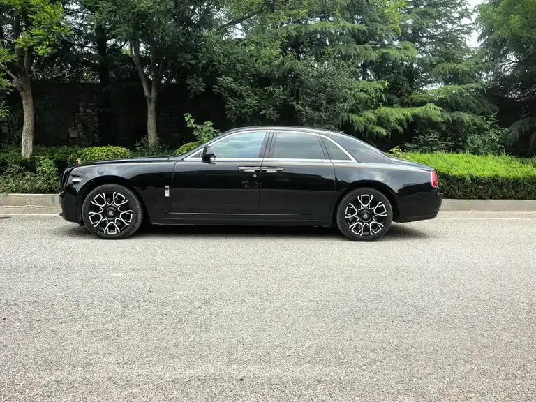 Rolls-Royce Ghost 6.6 T Standard