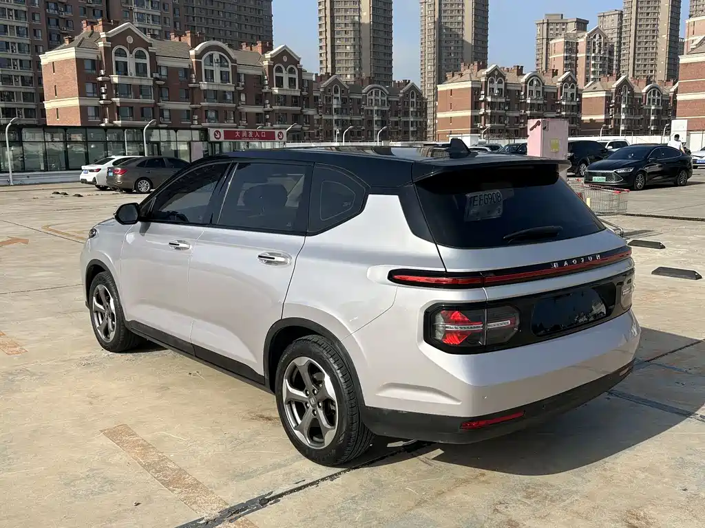 Baojun RM-5 1.5 T CVT 24 Hours Online Distinguished 6-seat