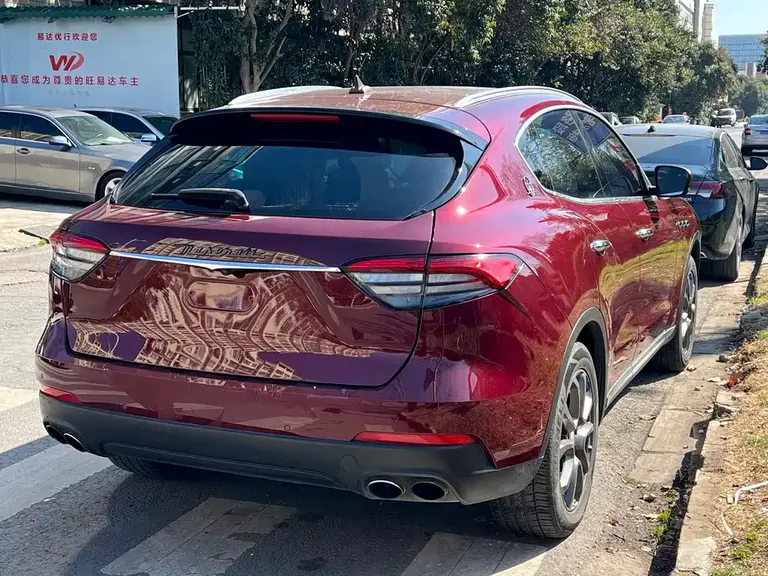 Maserati Levante 3.0 T Standard
