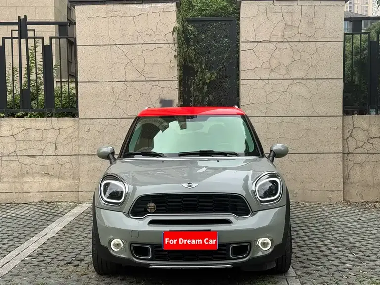 MINI Paceman 1.6 T COOPER ALL4