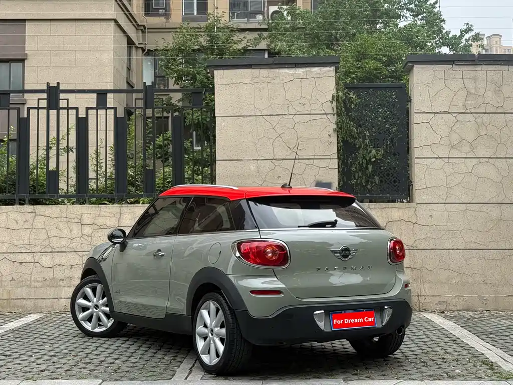 MINI Paceman 1.6 T COOPER ALL4