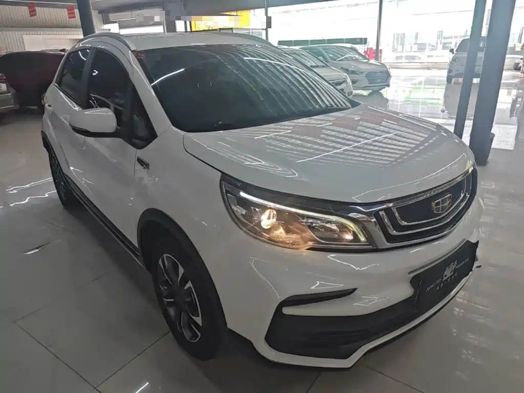Vision X3 远景X3 2019款 升级版 1.5 L 手动精英型