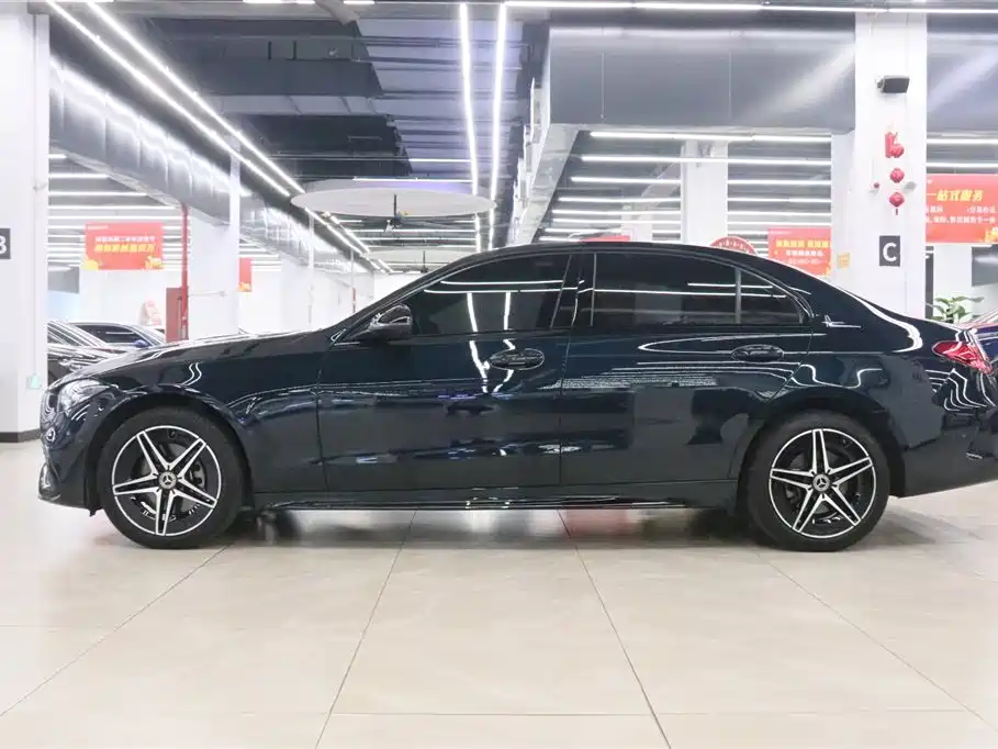 Mercedes-Benz C-Class Facelift II C 260 L Bright Night Sport