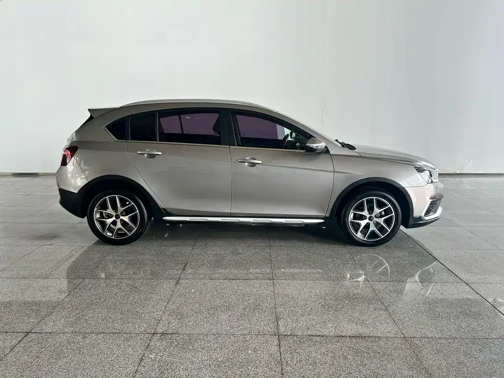Vision S1 Upgraded 1.5 L CVT Luxury