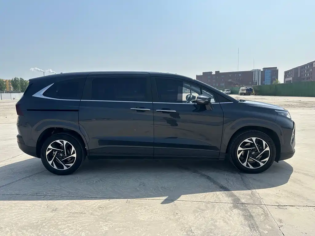 Custo 270 TGDi Distinguished LUX