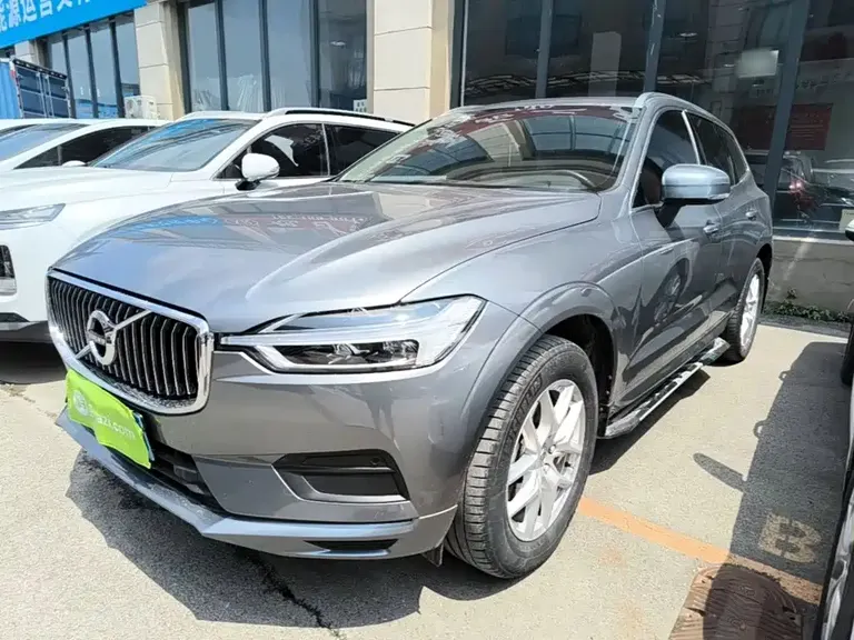 Volvo XC60 T5 4 WD Smart Ease