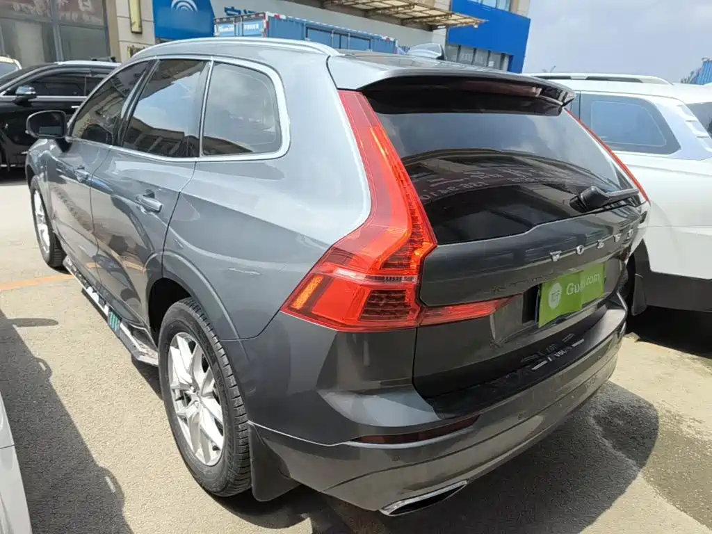 Volvo XC60 T5 4 WD Smart Ease
