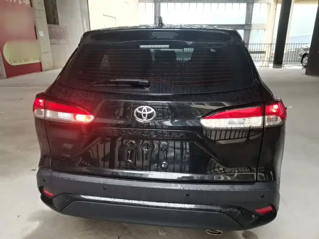 Frontlander 2.0 L CVT Leading