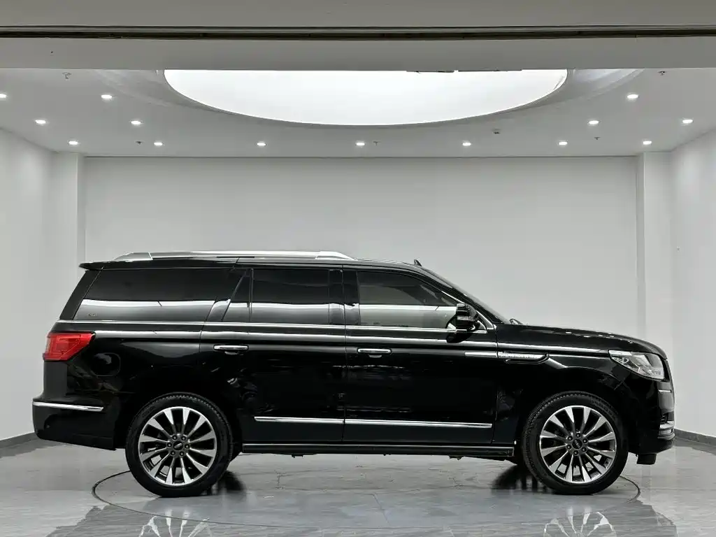 Navigator 3.5 T Honor Shine CN-V