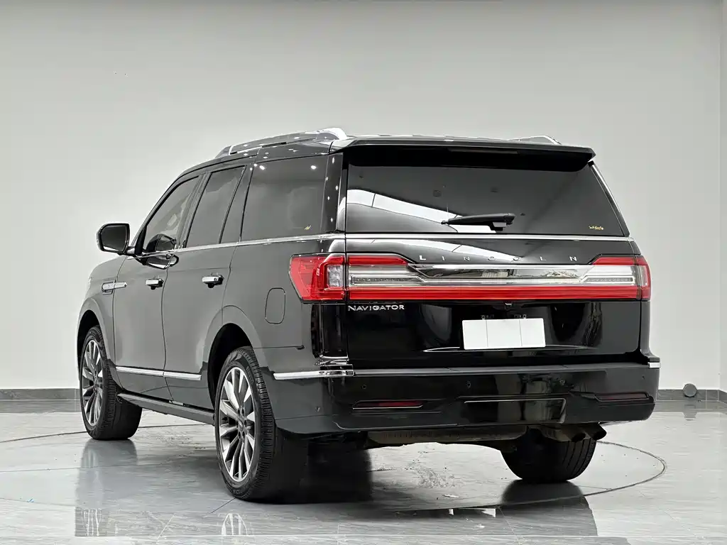 Navigator 3.5 T Honor Shine CN-V