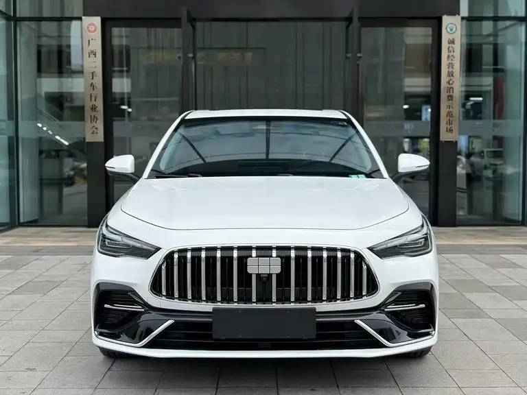 Geely Galaxy Xingyao 6 125 km Explorer +