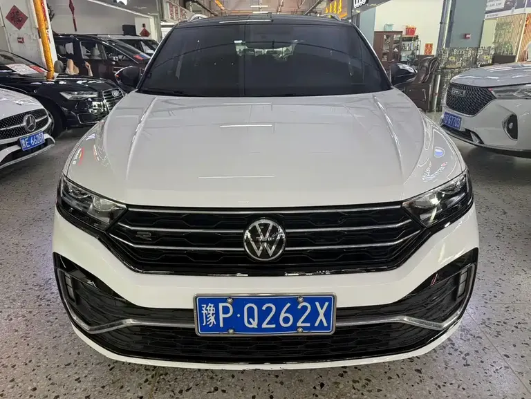 Volkswagen T-ROC 280 TSI DSG 2 WD R-Line Pro Connected