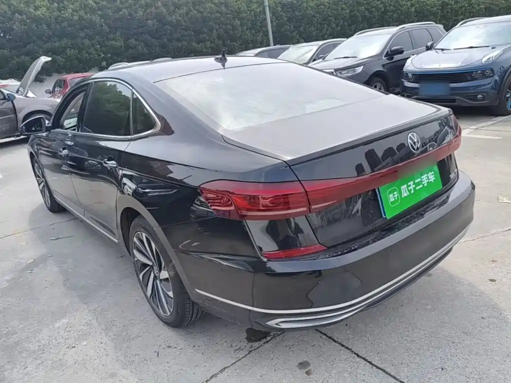 Passat 380 TSI Dragon Shine