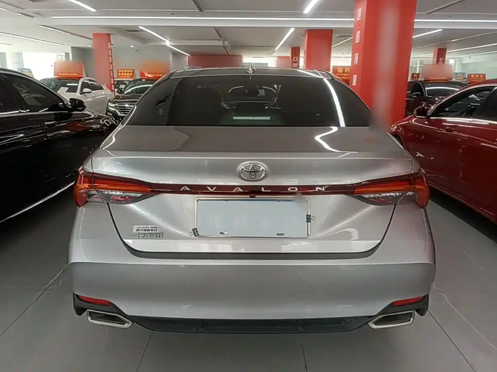 Avalon 2.0 L Luxury