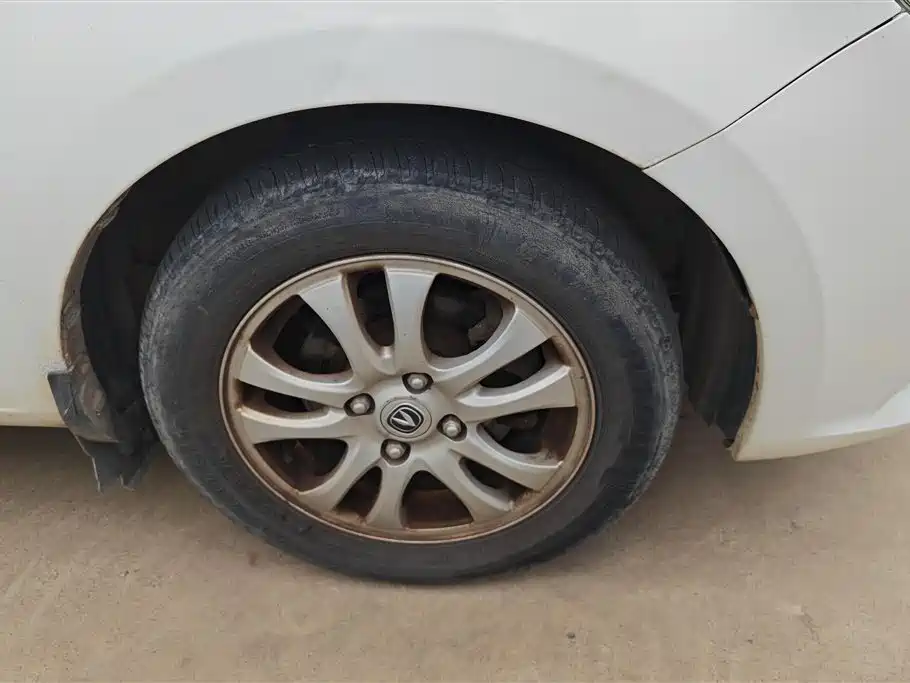 Yuexiang V3 1.4 L Manual Bliss CN-IV
