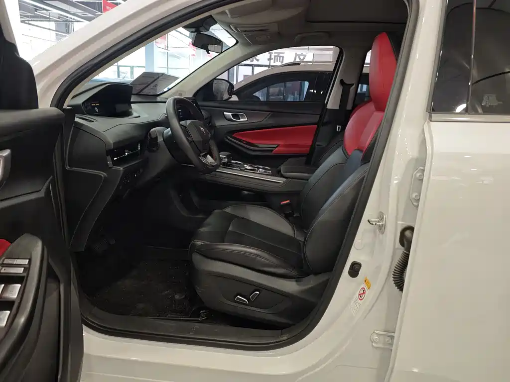 Changan CS55 PLUS 2 nd Gen 1.5 T DCT Distinguished