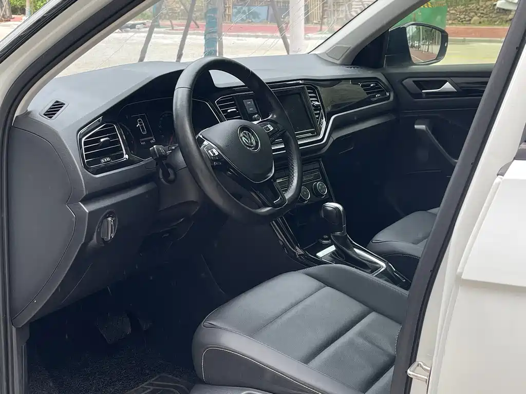 T-ROC 280 TSI DSG 2 WD Comfort CN-V