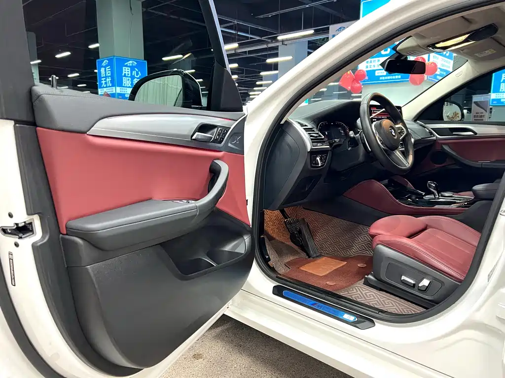BMW X4 xDrive 25 i M Sport Package