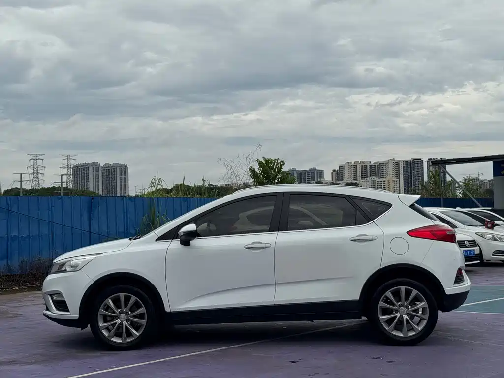 Emgrand GS Grace 1.8 L Auto Leading Style