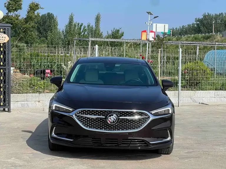 Buick LaCrosse Avenir Avenir Early Enjoyment