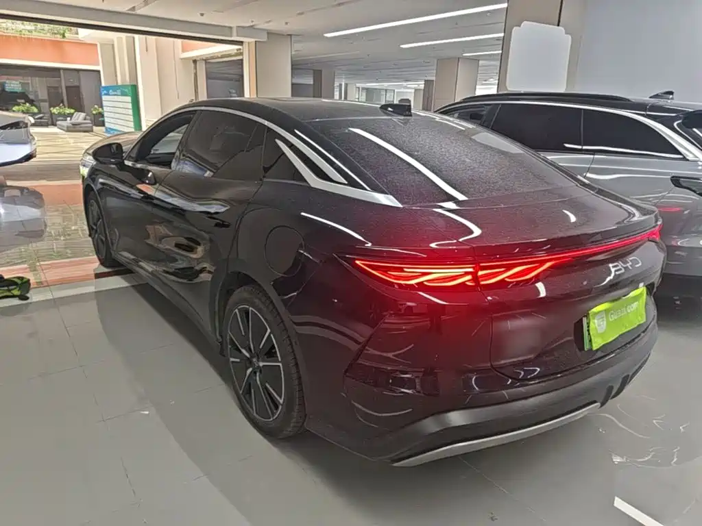 Han L DM-i 200 KM Lidar Flagship