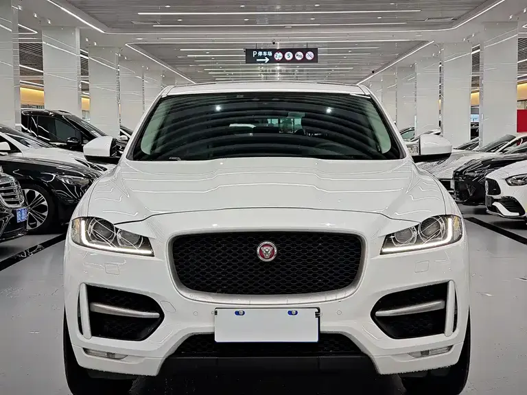 Jaguar F-PACE 3.0 SC 4 WD R-Sport Sport