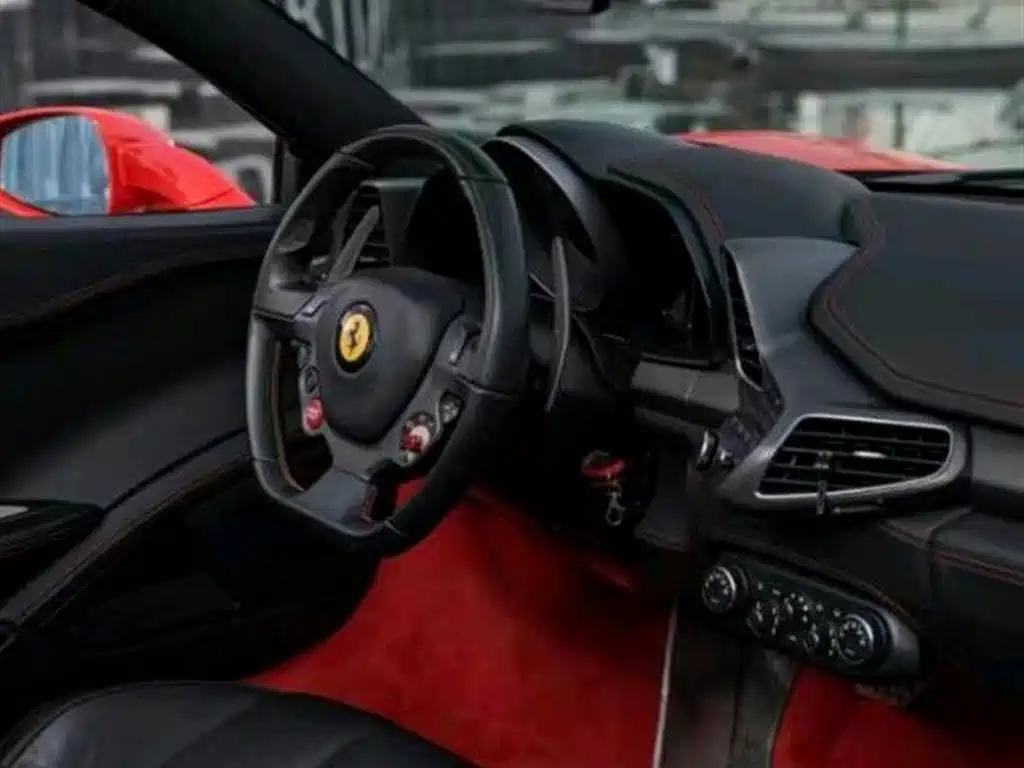 Ferrari 458 4.5 L Spider