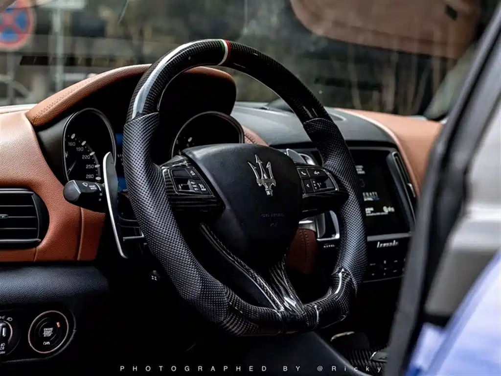 Levante 3.0 T Standard