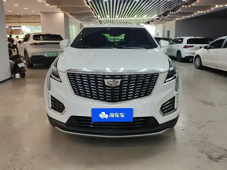 Cadillac XT5 28 T Luxury
