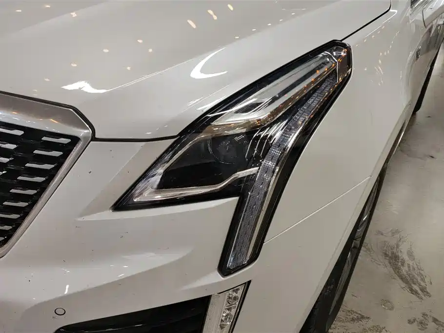 Cadillac XT5 28 T Luxury