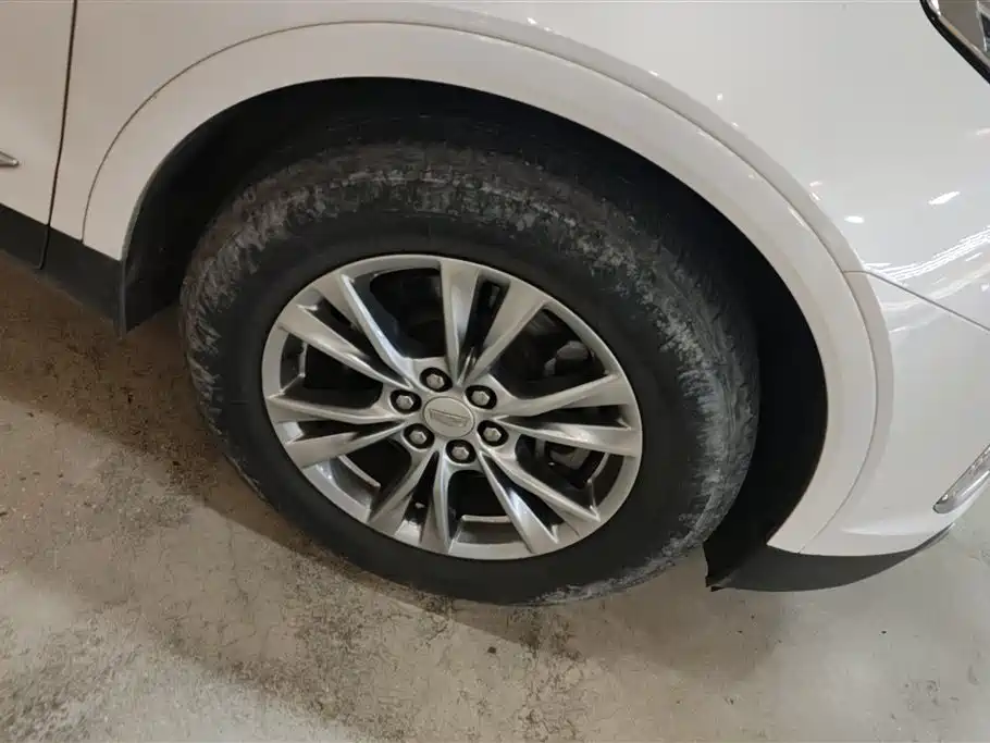 Cadillac XT5 28 T Luxury