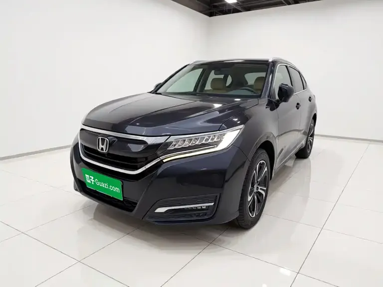 Honda UR-V 370 TURBO 4 WD Honor Shine CN-V