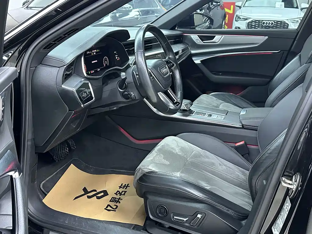 Audi A6 L Facelift 40 TFSI Luxury Dynamic